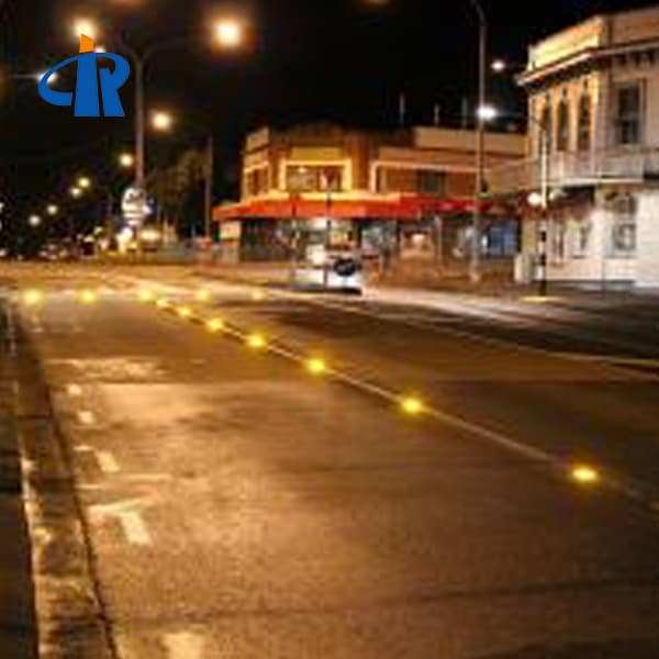 <h3>Embedded Rreflective solar road stud rate--RUICHEN Solar road </h3>
